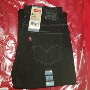 Boys Levi's 505 regular fit jeans size 20 (28x30)